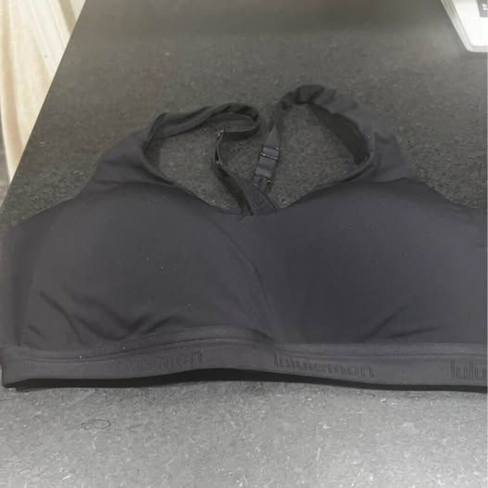 Lululemon bra - 36C
